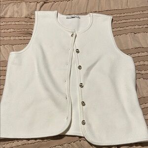 Abercrombie & Fitch White Vest